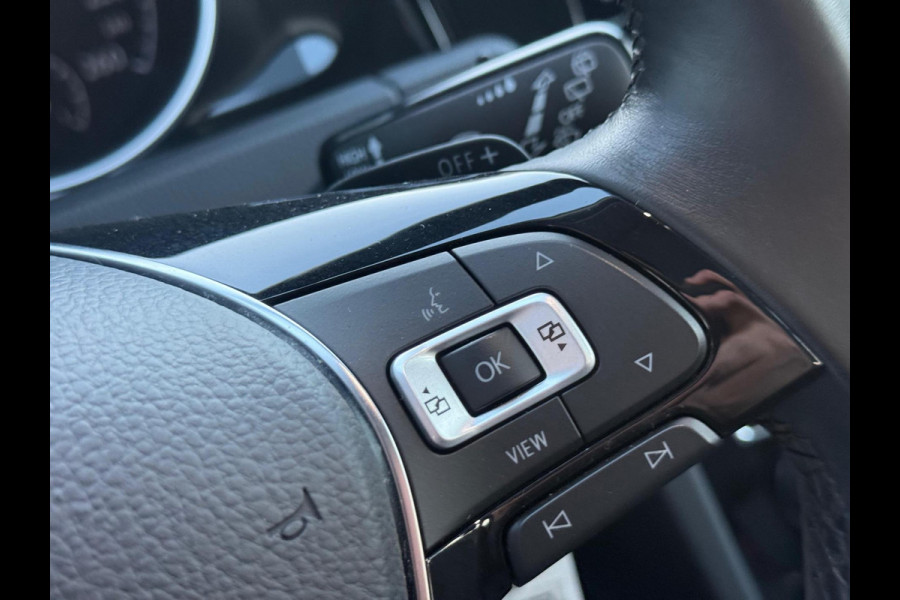 Volkswagen Golf 2.0 TDI Highline | Airco | Cruise | DSG