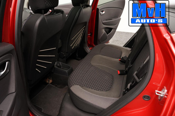 Renault Captur 1.3 TCe Intense|150PK|PANO|CAMERA|LED|TREKH