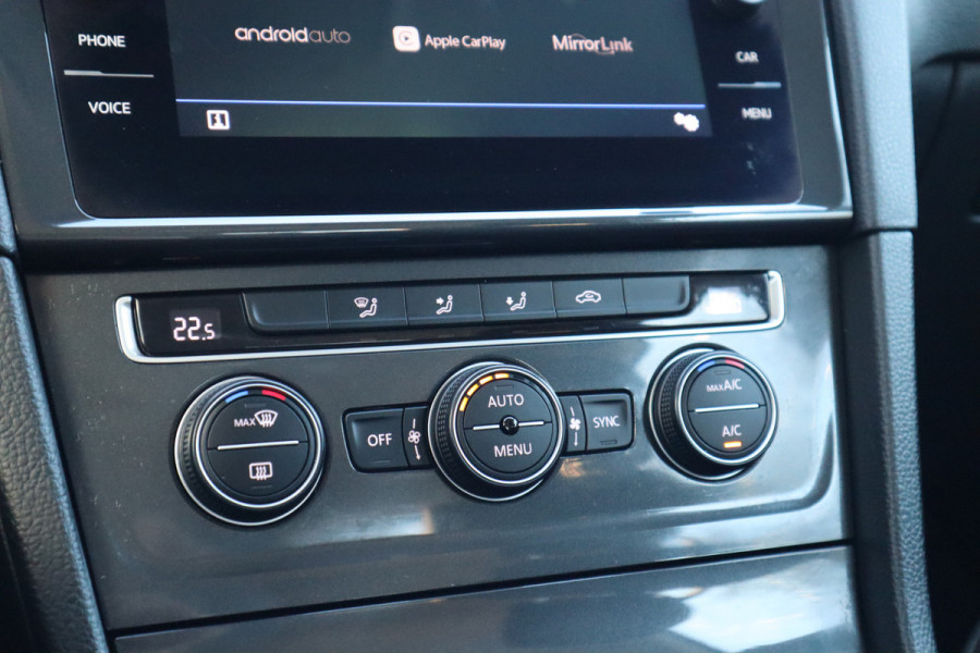 Volkswagen Golf 1.0 TSI Comfortline Business | Camera | Carplay | ACC |