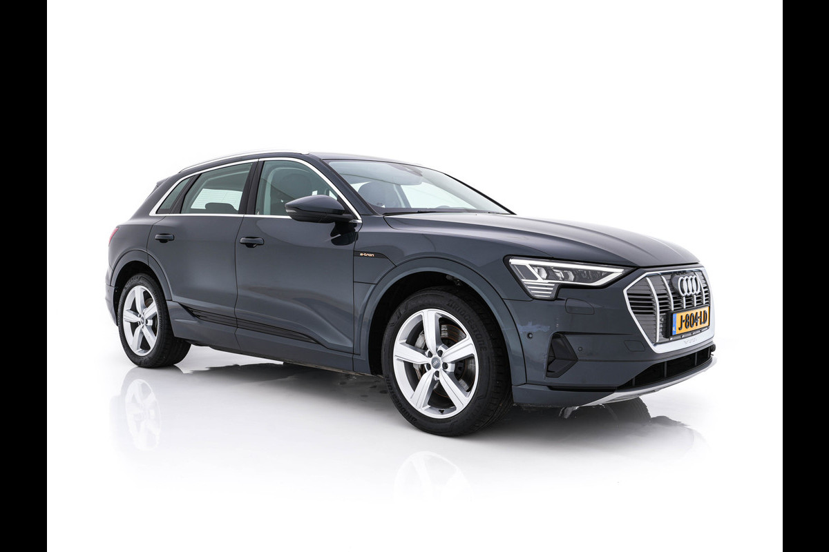 Audi e-tron 50 Quattro *ELECTRO-MOTOR AUDIBLE* Launch edition 71 kWh [ 3-Fase ] {SOH-100%} (INCL-BTW) Aut. *FULL-LED | DIGI-COCKPIT | NAVI-FULLMAP | HEATED-COMFORTSEATS | KEYLESS | AUDI-SOUND | SHIFT-PADDLES | ECC | PDC | CRUISE | 20''ALU*