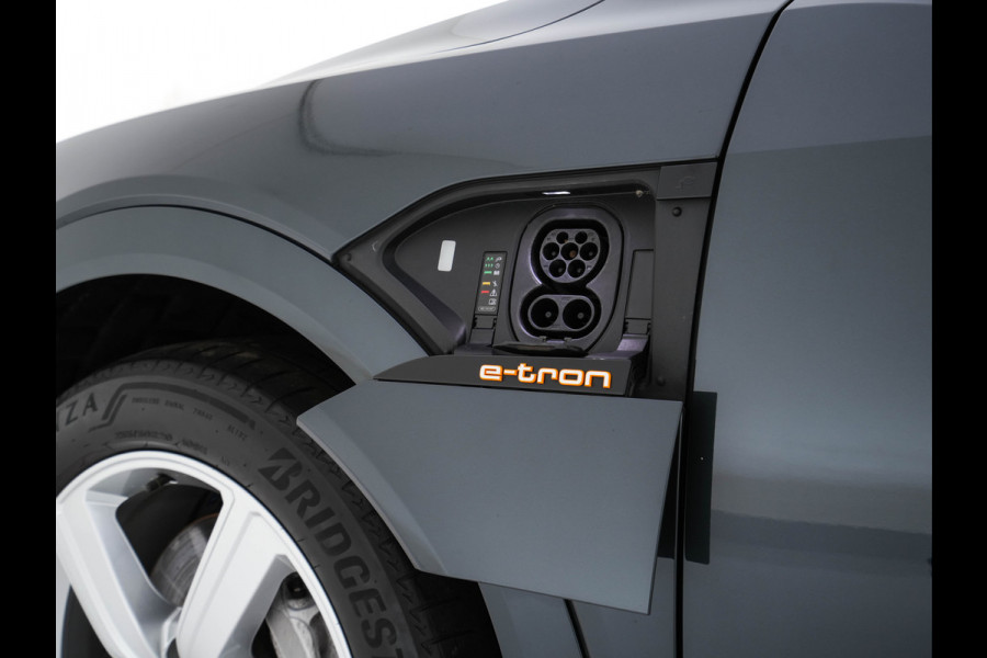 Audi e-tron 50 Quattro *ELECTRO-MOTOR AUDIBLE* Launch edition 71 kWh [ 3-Fase ] {SOH-100%} (INCL-BTW) Aut. *FULL-LED | DIGI-COCKPIT | NAVI-FULLMAP | HEATED-COMFORTSEATS | KEYLESS | AUDI-SOUND | SHIFT-PADDLES | ECC | PDC | CRUISE | 20''ALU*