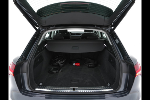 Audi e-tron 50 Quattro *ELECTRO-MOTOR AUDIBLE* Launch edition 71 kWh [ 3-Fase ] {SOH-100%} (INCL-BTW) Aut. *FULL-LED | DIGI-COCKPIT | NAVI-FULLMAP | HEATED-COMFORTSEATS | KEYLESS | AUDI-SOUND | SHIFT-PADDLES | ECC | PDC | CRUISE | 20''ALU*