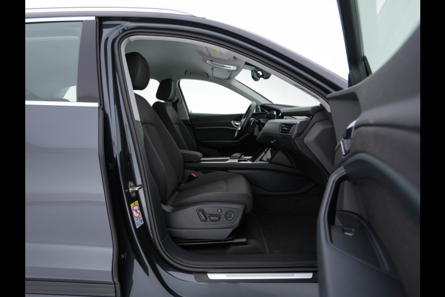 Audi e-tron 50 Quattro *ELECTRO-MOTOR AUDIBLE* Launch edition 71 kWh [ 3-Fase ] {SOH-100%} (INCL-BTW) Aut. *FULL-LED | DIGI-COCKPIT | NAVI-FULLMAP | HEATED-COMFORTSEATS | KEYLESS | AUDI-SOUND | SHIFT-PADDLES | ECC | PDC | CRUISE | 20''ALU*