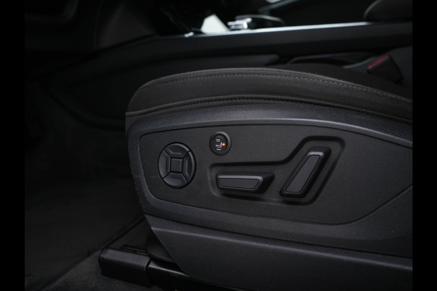 Audi e-tron 50 Quattro *ELECTRO-MOTOR AUDIBLE* Launch edition 71 kWh [ 3-Fase ] {SOH-100%} (INCL-BTW) Aut. *FULL-LED | DIGI-COCKPIT | NAVI-FULLMAP | HEATED-COMFORTSEATS | KEYLESS | AUDI-SOUND | SHIFT-PADDLES | ECC | PDC | CRUISE | 20''ALU*