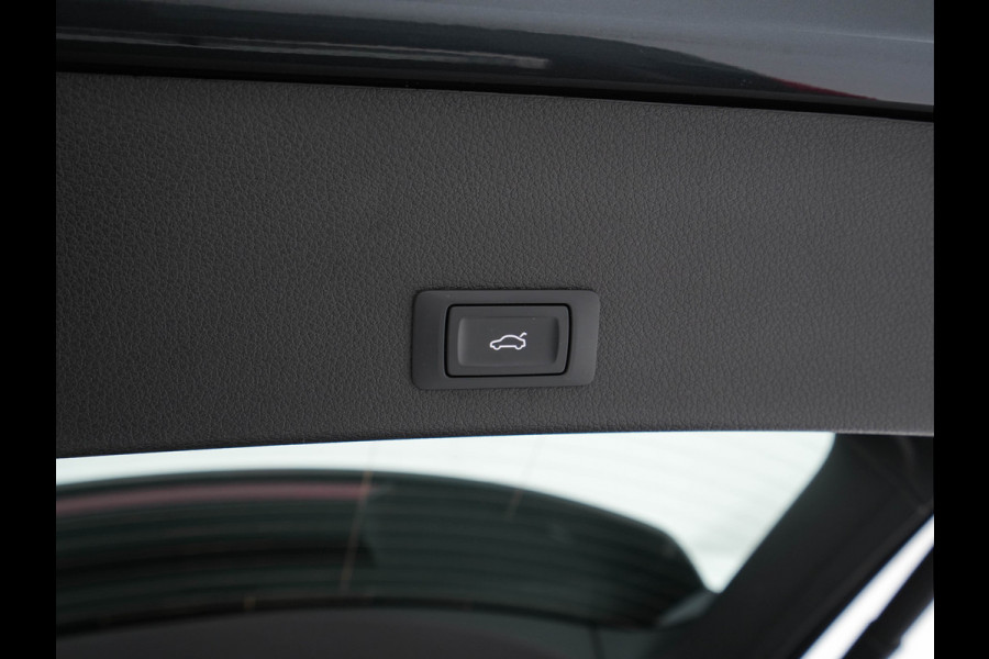 Audi e-tron 50 Quattro *ELECTRO-MOTOR AUDIBLE* Launch edition 71 kWh [ 3-Fase ] {SOH-100%} (INCL-BTW) Aut. *FULL-LED | DIGI-COCKPIT | NAVI-FULLMAP | HEATED-COMFORTSEATS | KEYLESS | AUDI-SOUND | SHIFT-PADDLES | ECC | PDC | CRUISE | 20''ALU*