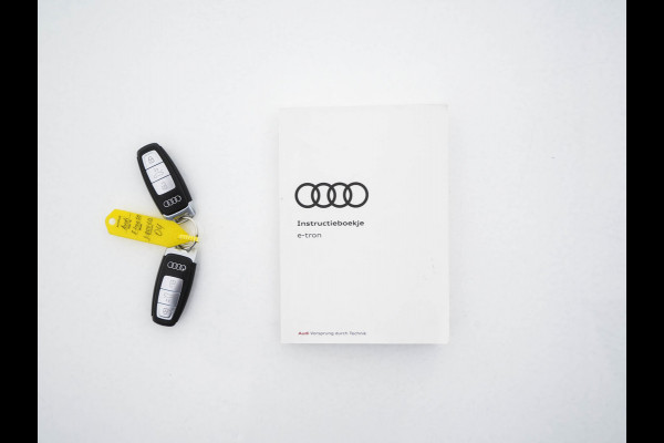 Audi e-tron 50 Quattro *ELECTRO-MOTOR AUDIBLE* Launch edition 71 kWh [ 3-Fase ] {SOH-100%} (INCL-BTW) Aut. *FULL-LED | DIGI-COCKPIT | NAVI-FULLMAP | HEATED-COMFORTSEATS | KEYLESS | AUDI-SOUND | SHIFT-PADDLES | ECC | PDC | CRUISE | 20''ALU*