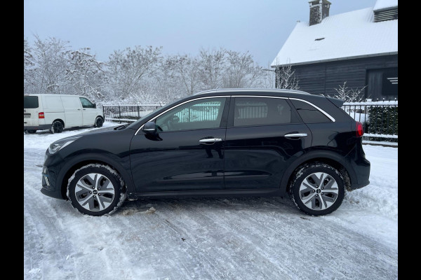 Kia e-Niro DynamicPlusLine 64 kWh SOH 100% NAVI CAMERA LEER SCHUIFDAK LED-XENON