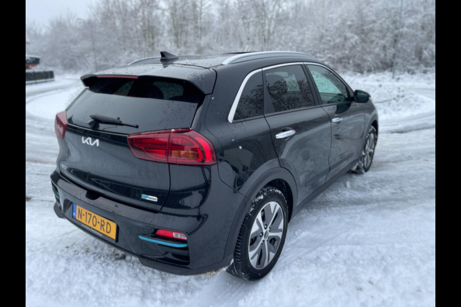 Kia e-Niro DynamicPlusLine 64 kWh SOH 100% NAVI CAMERA LEER SCHUIFDAK LED-XENON