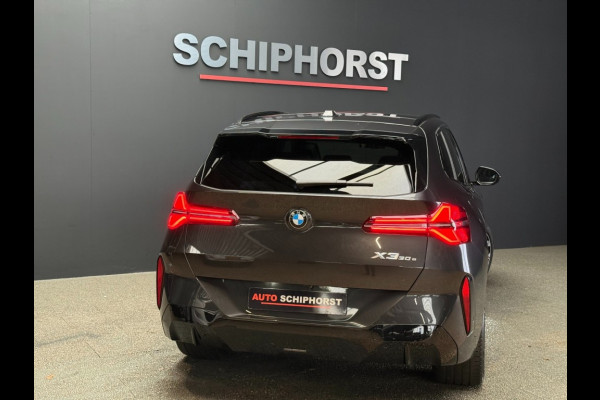 BMW X3 30e X-drive M-Sport-Pro/pano/trekhaak/premium pakket/harman kardon A90
