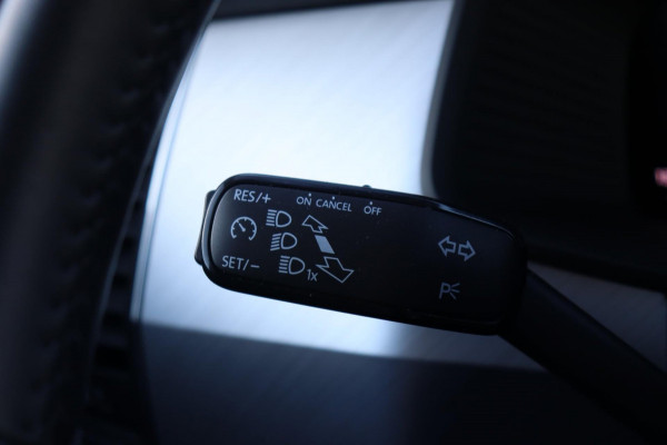 Škoda Kodiaq 1.5 TSI Business Ed. 7persoons org.NL el.trekhaak camera digitaal dashboard