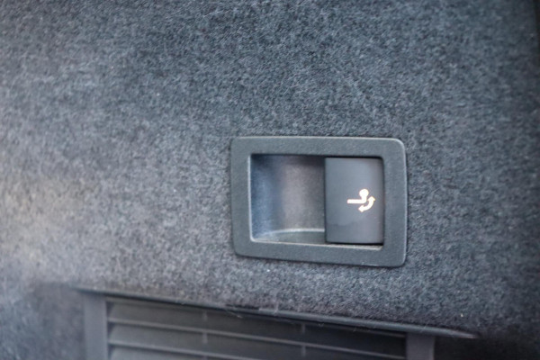 Škoda Kodiaq 1.5 TSI Business Ed. 7persoons org.NL el.trekhaak camera digitaal dashboard