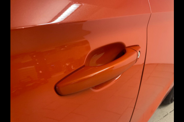 Opel Corsa 1.2 Edition AIRCO NAVI VIA APP CRUISE PARELMOER ORANJE APPLE CARPLAY ZEER LAGE KM STAND NIEUWSTAAT