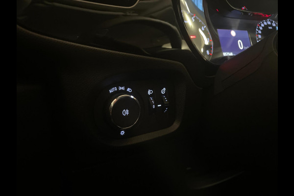 Opel Corsa 1.2 Edition AIRCO NAVI VIA APP CRUISE PARELMOER ORANJE APPLE CARPLAY ZEER LAGE KM STAND NIEUWSTAAT