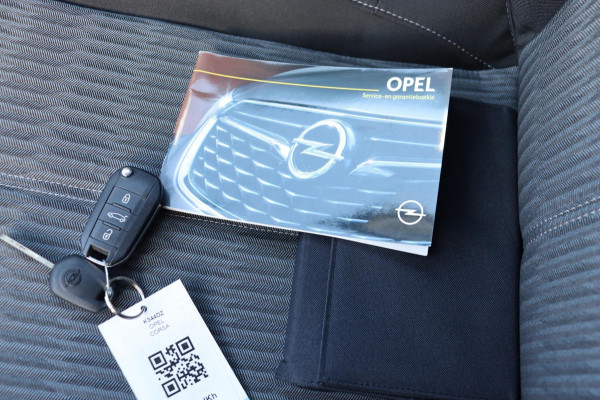 Opel Corsa 1.2Turbo Edition org. NL Navigatie Zwart dak
