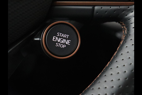 CUPRA Leon 2.0 TSI Cup 4-DRIVE | 310pk | Trekhaak | Stoel & stuurverwarming | Carplay | Leder | Adaptive cruise | 19'' | CUP Sportstoelen | Navigatie | Full LED | Beats Pack | Keyless | Sfeerverlichting