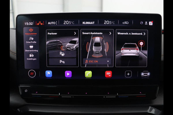 CUPRA Leon 2.0 TSI Cup 4-DRIVE | 310pk | Trekhaak | Stoel & stuurverwarming | Carplay | Leder | Adaptive cruise | 19'' | CUP Sportstoelen | Navigatie | Full LED | Beats Pack | Keyless | Sfeerverlichting