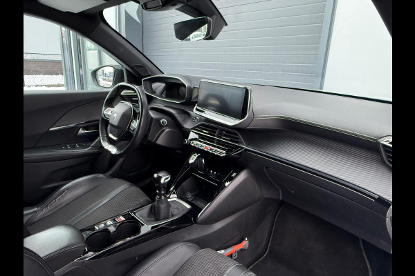 Peugeot 2008 1.2 PureTech GT-Line / 2020 / CAM / 3D COCKPIT