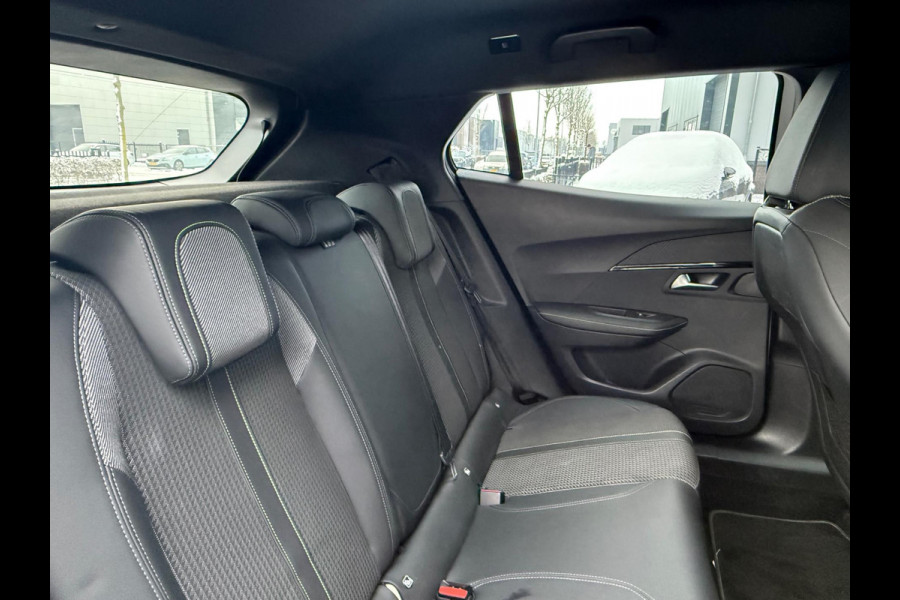 Peugeot 2008 1.2 PureTech GT-Line / 2020 / CAM / 3D COCKPIT