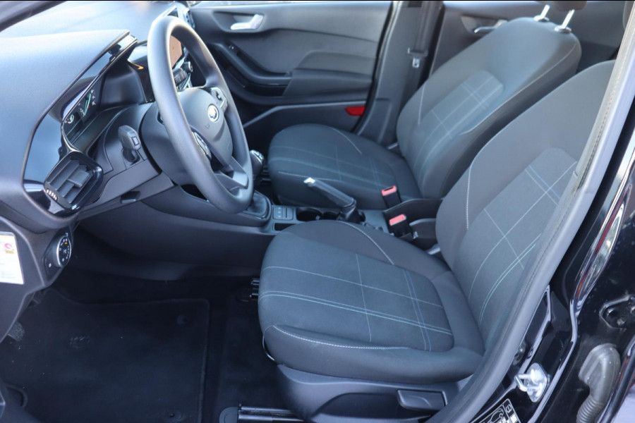 Ford Fiesta 1.1 Trend org. NL navigatie cruise pdc