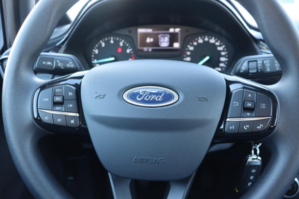 Ford Fiesta 1.1 Trend org. NL navigatie cruise pdc