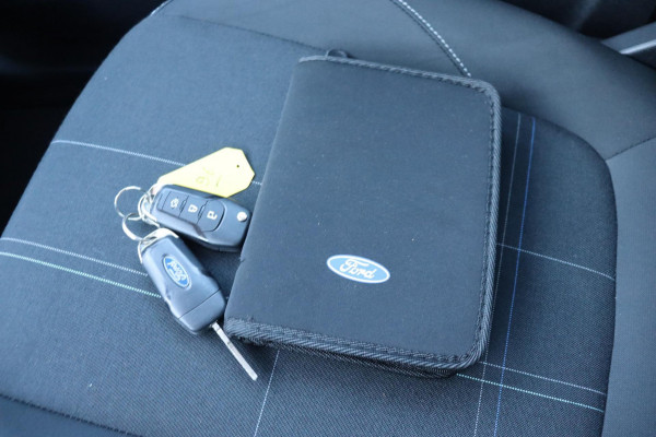 Ford Fiesta 1.1 Trend org. NL navigatie cruise pdc