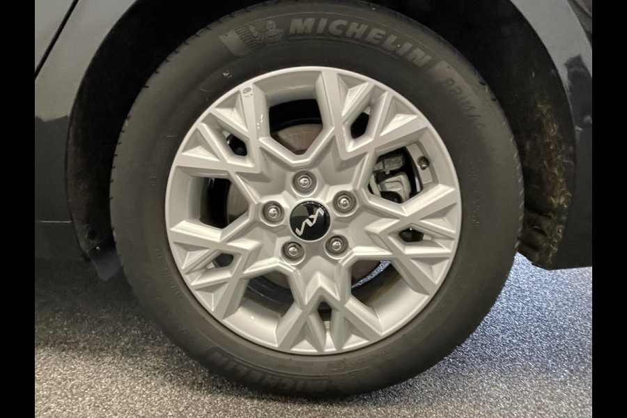 Kia Ceed Sportswagon 1.0 T-GDi 120pk DynamicLine | Climate Control | Navigatie | Apple Carplay/Android Auto | Cruise Control | Full LED | PDC VA | Camera | 16" Lichtmetalen Velgen