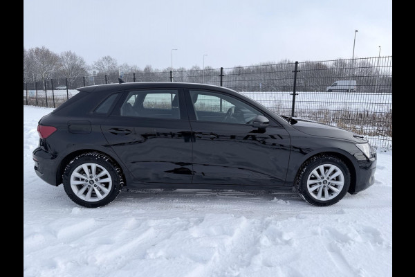 Audi A3 Sportback 30 TFSI Pro Line | 1e eigenaar | Trekhaak | Carplay | Stoelverwarming | Camera |