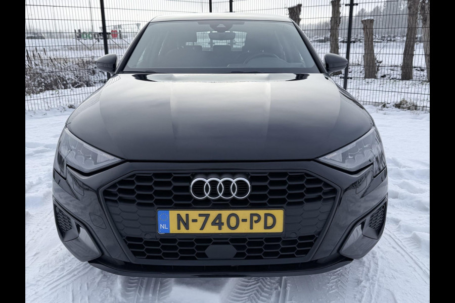 Audi A3 Sportback 30 TFSI Pro Line | 1e eigenaar | Trekhaak | Carplay | Stoelverwarming | Camera |