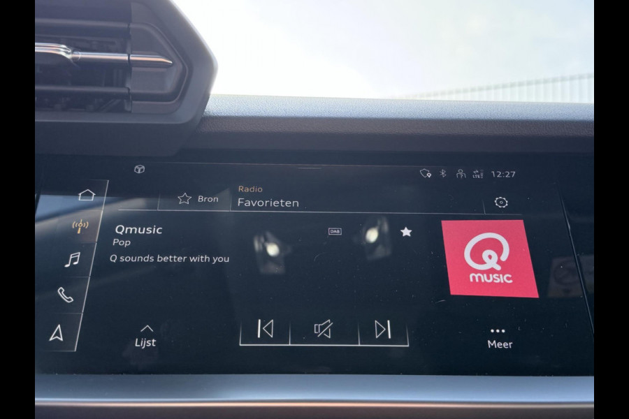 Audi A3 Sportback 30 TFSI Pro Line | 1e eigenaar | Trekhaak | Carplay | Stoelverwarming | Camera |