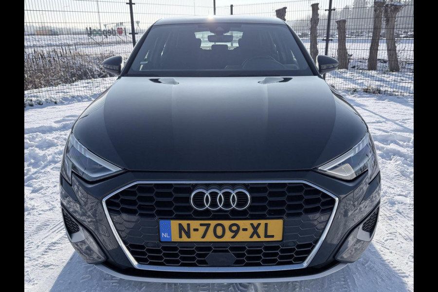 Audi A3 Sportback 30 TFSI Advanced edition | Sport Stoelen | Carplay | PDC | 1e Eigenaar