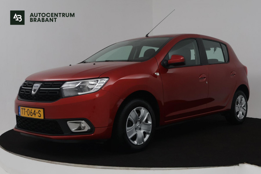 Dacia Sandero 0.9 TCe Laureate (TREKHAAK, PARKEERSENSOREN, AIRCO, RADIO)