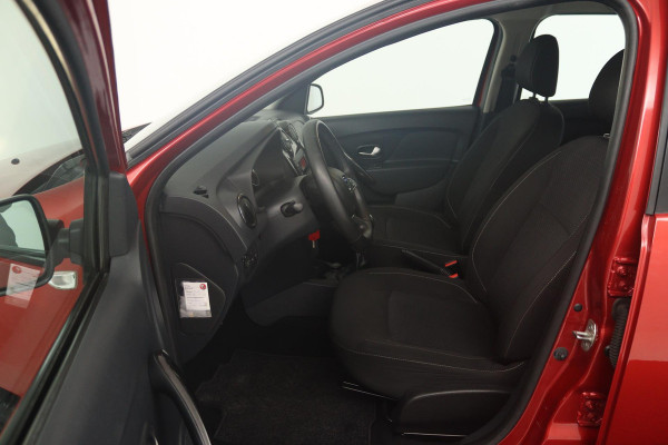 Dacia Sandero 0.9 TCe Laureate (TREKHAAK, PARKEERSENSOREN, AIRCO, RADIO)