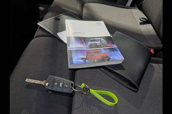 Volkswagen Crafter 35 2.0 TDI L3H2 Navi Apple Carplay Airco 3 Zits MF-Stuur PDC Euro6 140 PK!