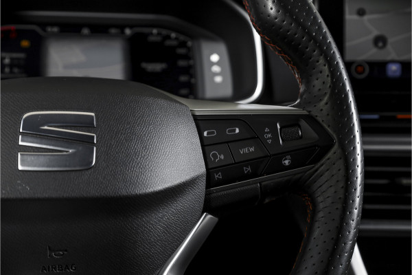 Seat Leon 1.5 TSI FR | Dig. Cockpit | Adapt. Cruise | Stoel.-+Stuurverw | PDC | NAV + App. Connect | ECC | LM 18" |