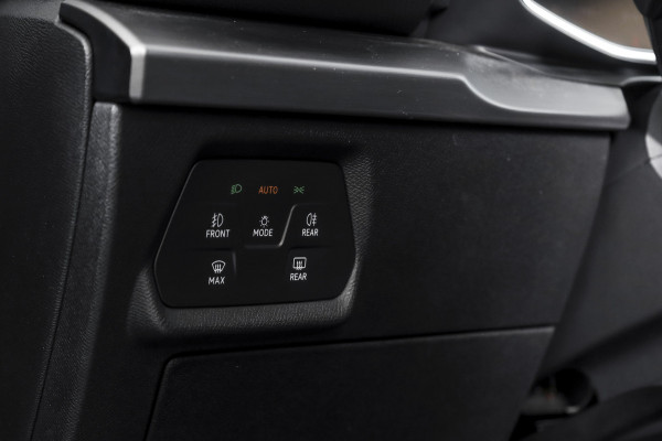 Seat Leon 1.5 TSI FR | Dig. Cockpit | Adapt. Cruise | Stoel.-+Stuurverw | PDC | NAV + App. Connect | ECC | LM 18" |