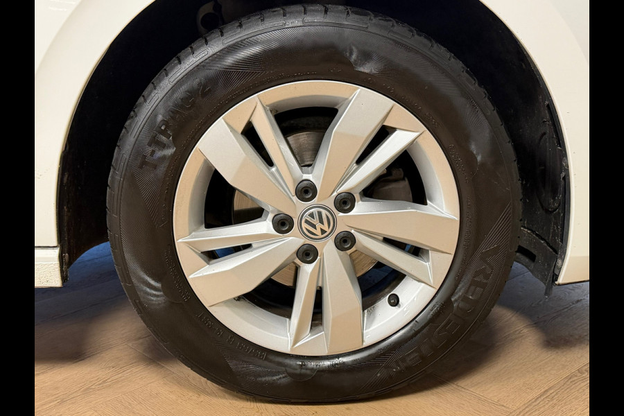 Volkswagen Polo 1.0 TSI Comfortline Business DSG APPLE CARPLAY CRUISE CONTROL AIRCO USB START/STOP