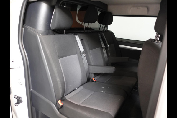 Opel Vivaro 2.0 CDTI L3H1 Dubbele Cabine Edition Airco Navigatie Parkeersensoren Trekhaak