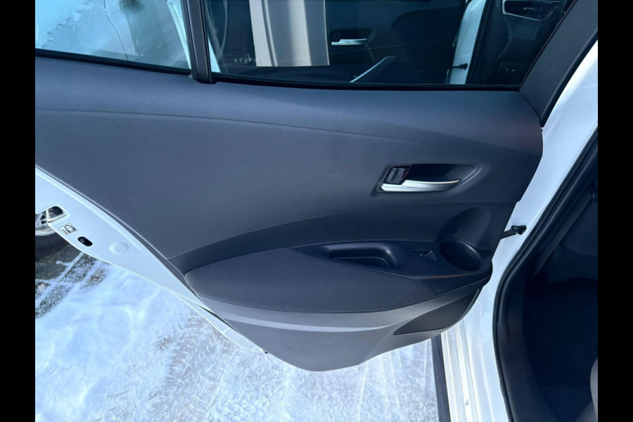 Toyota Corolla 1.8 Hybrid Sport 6-12 M GARANTIE