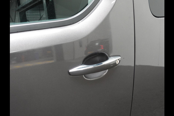 Opel Vivaro 1.5 CDTI L3H1 Edition Dubbele Cabine 144PK Automaat Airco Navigatie Bluetooth Trekhaak