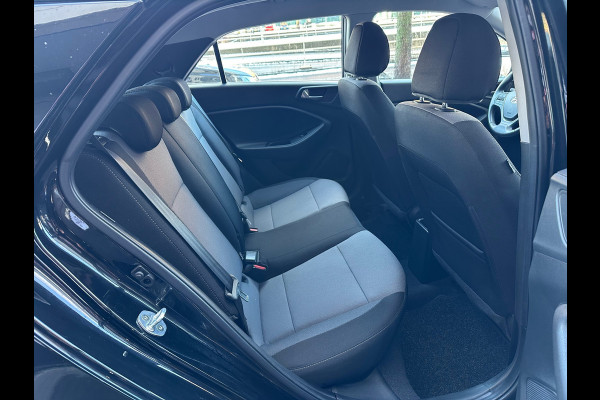 Hyundai i20 1.0 T-GDI Premium Aut Airco Stoel/Stuurverwarming PDC