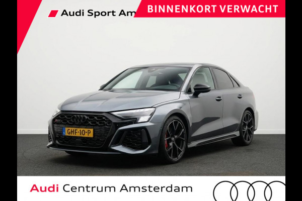 Audi A3 Limousine 2.5 TFSI RS 3 quattro 400pk | Panoramadak | 3-spaaks sport afgevlakt stuurwiel | Adaptief onderstel | SONOS Premium 3D Audio