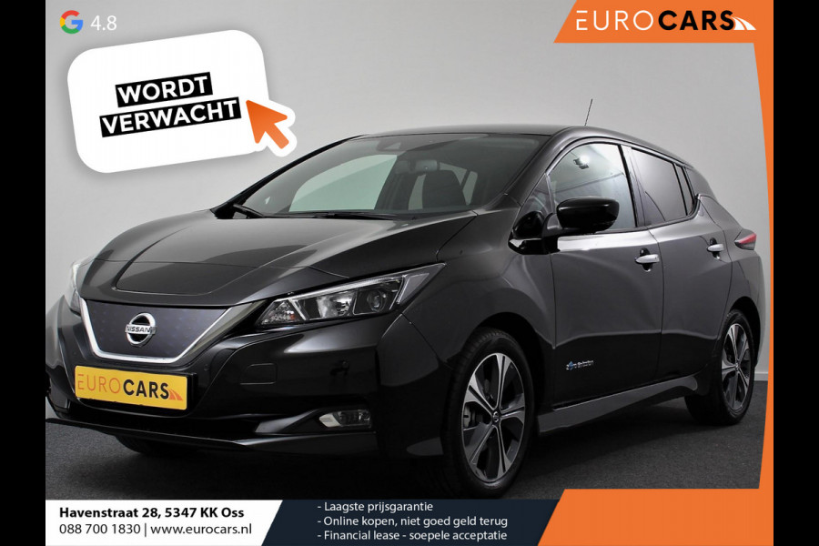 Nissan Leaf N-Connecta 40 kWh | Navigatie | Climate Control | Camera | Parkeer sensoren | cruise control | Lichtmetalen velgen