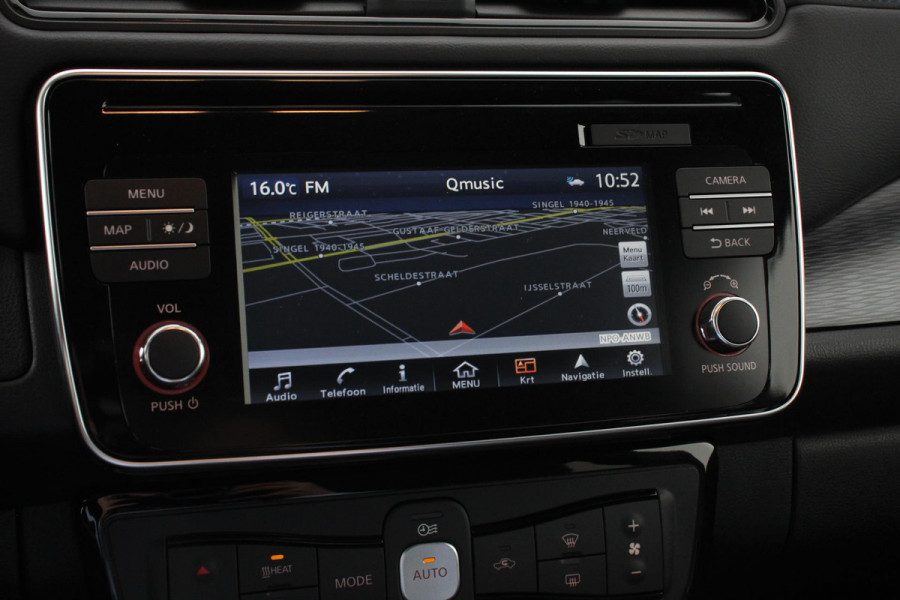 Nissan Leaf N-Connecta 40 kWh | Navigatie | Climate Control | Camera | Parkeer sensoren | cruise control | Lichtmetalen velgen