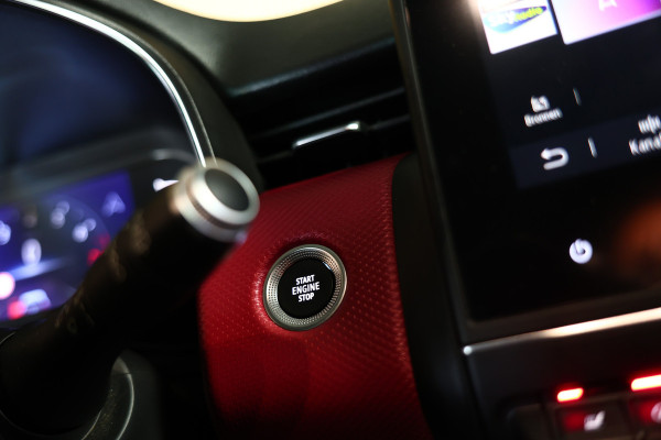 Renault Clio 1.0 TCe AUT Intens CARPLAY LEER 360CAMERA DAB STOELVW '20