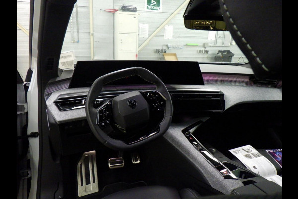 Peugeot E-5008 GT Avantage 73 kWh Panoramadak | Leder interieur
