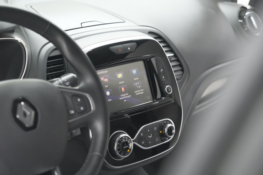 Renault Captur TCe 130 Intens | Camera | Navigatie | Parkeersensoren | Climate Control