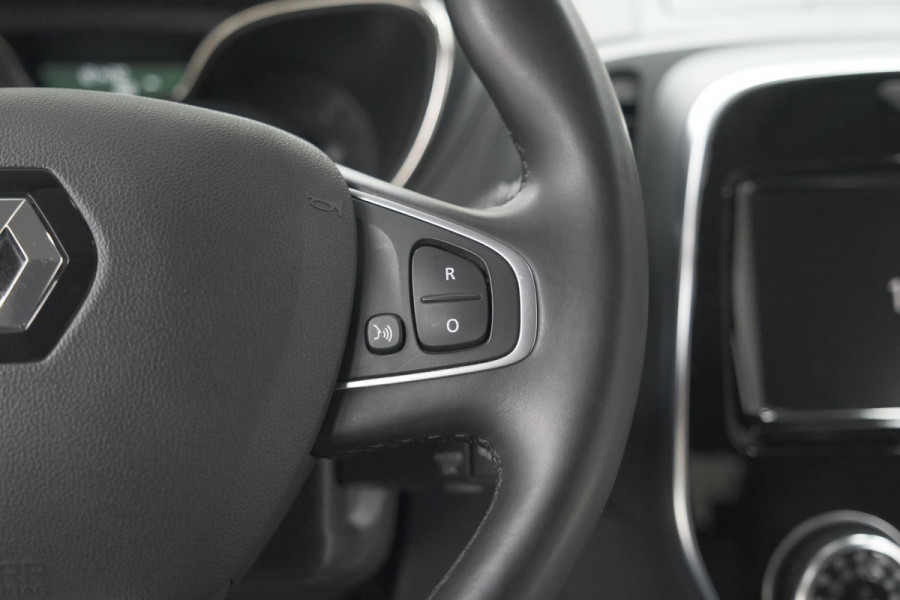 Renault Captur TCe 130 Intens | Camera | Navigatie | Parkeersensoren | Climate Control