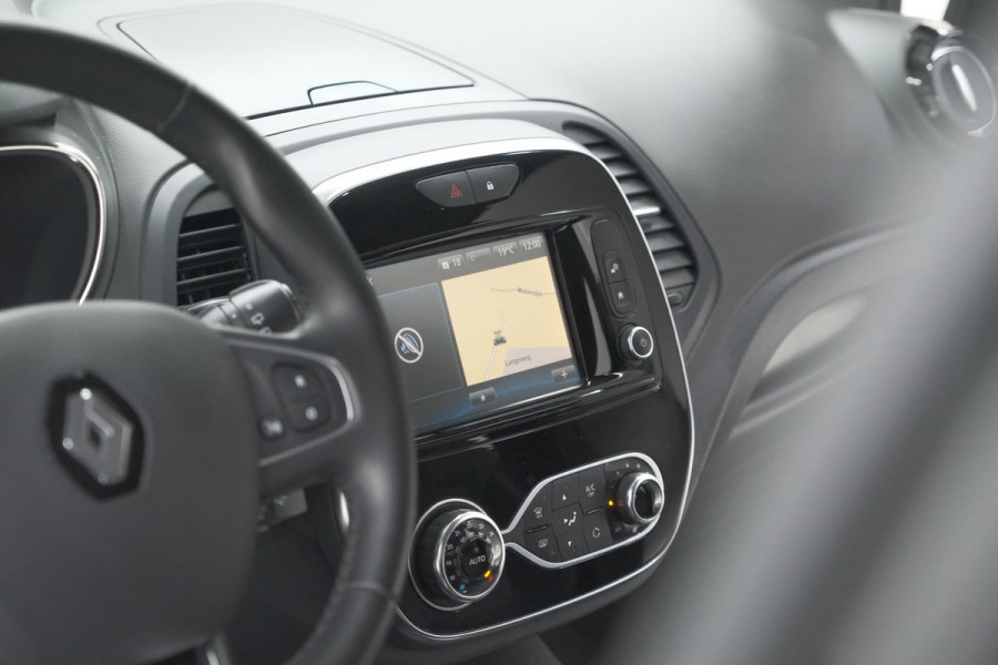 Renault Captur TCe 130 Intens | Camera | Navigatie | Parkeersensoren | Climate Control