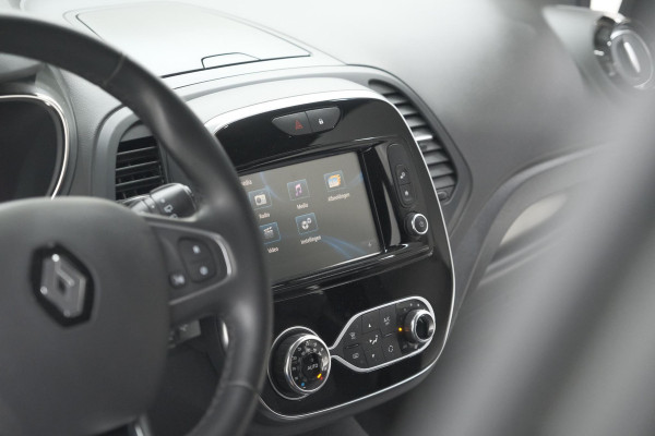 Renault Captur TCe 130 Intens | Camera | Navigatie | Parkeersensoren | Climate Control