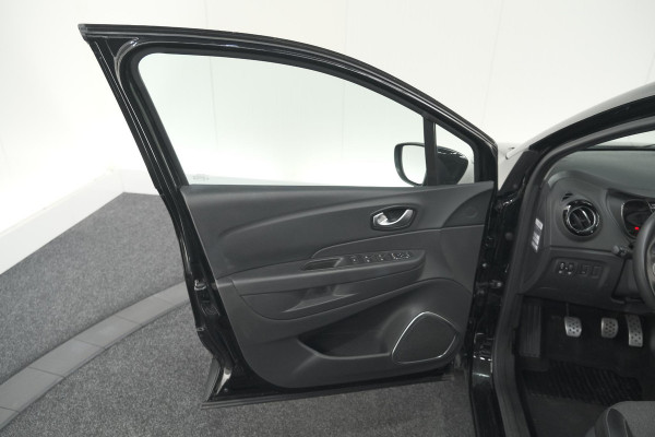 Renault Captur TCe 130 Intens | Camera | Navigatie | Parkeersensoren | Climate Control